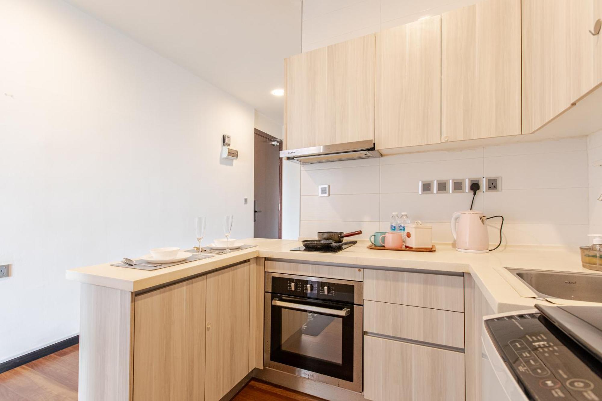 Paragon Suites Studios With Private Jacuzzi Near Ciq Rts 조호르 바루 외부 사진